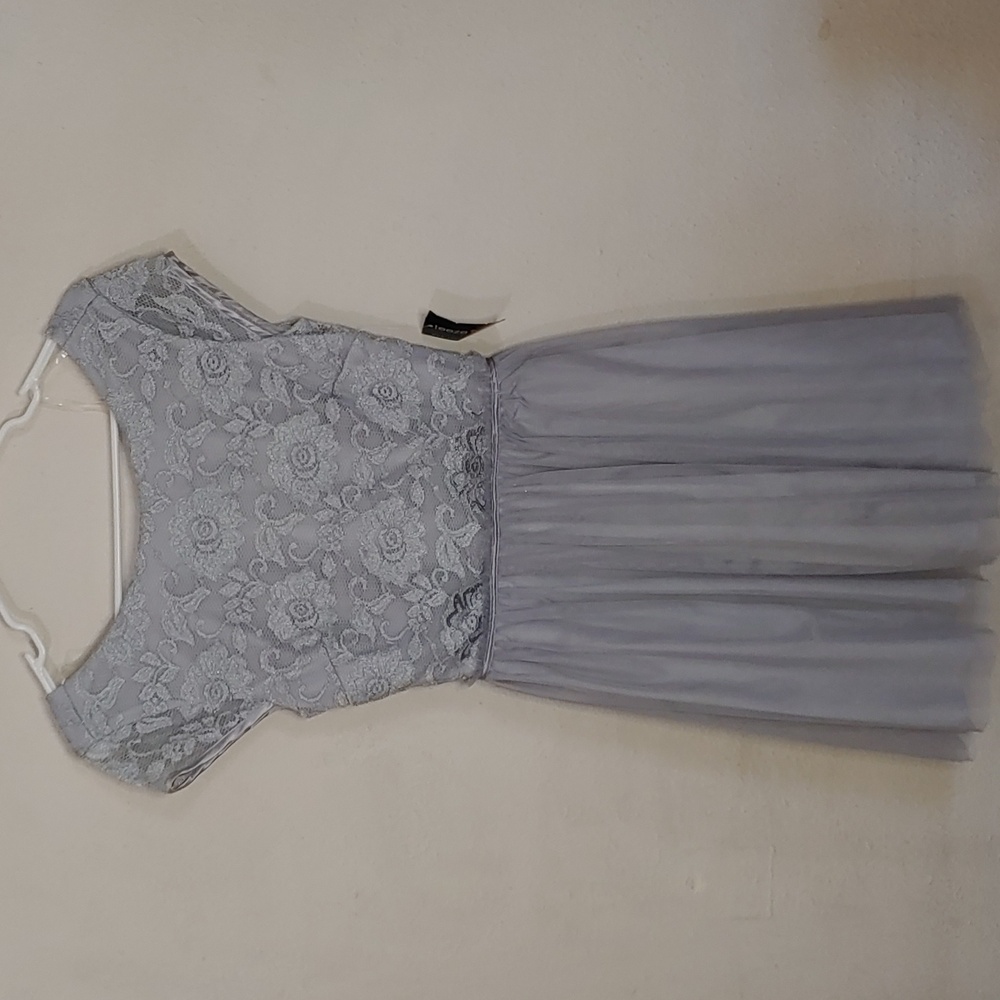teezeMe Junior's Size 9 Cap Sleeve Lace Bodice Special Occasion Dress